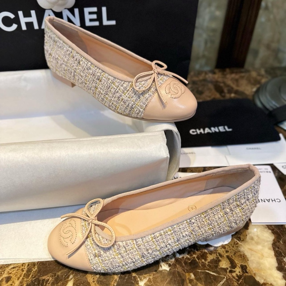 Tweed Beige Chanel Flats